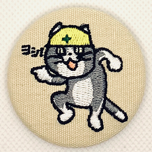 Japanese internet memes 現場猫刺繍缶バッジ